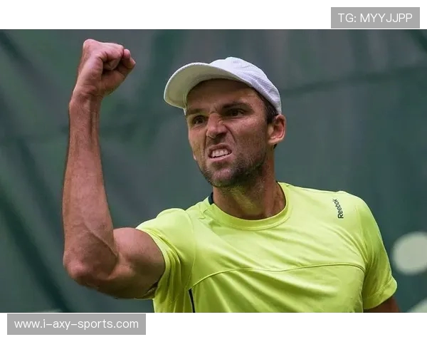 南京网球队的拼搏之路：从默默无闻到大师赛的荣耀之旅